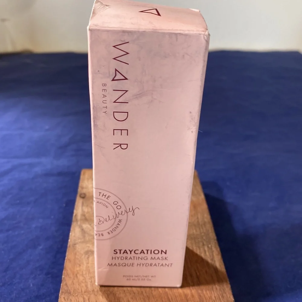 Mask, hydrating, Staycation, Wander Beauty - Picture 3 of 9